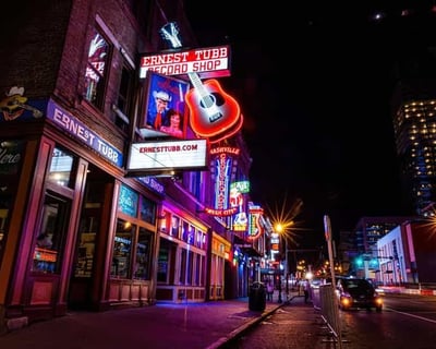 Explore Nashville on a Haunted Ghosts & Legends Tour
