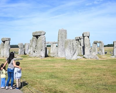 Windsor Castle, Stonehenge & Oxford Private Tour From London