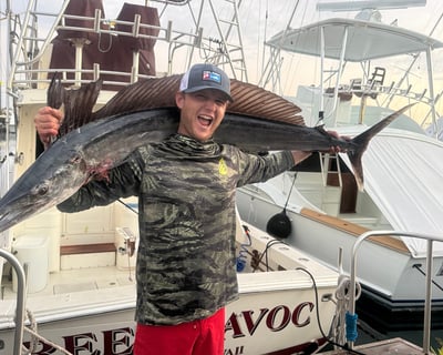 10-Hour Deep Sea Fishing Charter in Kailua-Kona