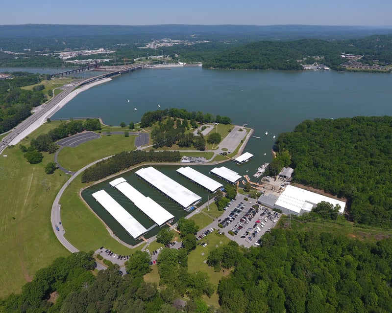 23' Tri-Toon Rental on Chickamauga Lake