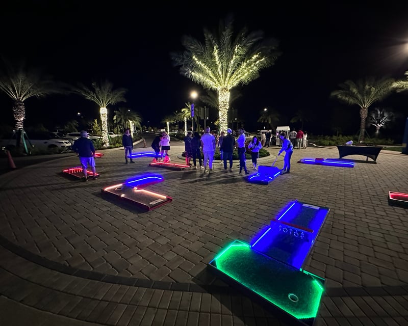 Mobile 9-Hole Mini Golf Rental in Fort Myers