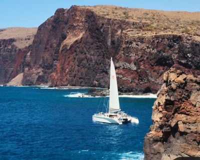 Lāna‘i Coast Snorkel and Sail