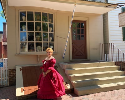 Women's History Walking Tour in Colonial Williamsburg