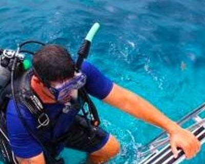Guided 2-Tank Wreck Dive in Key West