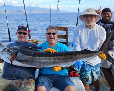 7-Hour Offshore Fishing Charter in Waianae