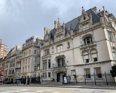 Explore Fifth Avenue Gilded Age Mansions in NYC