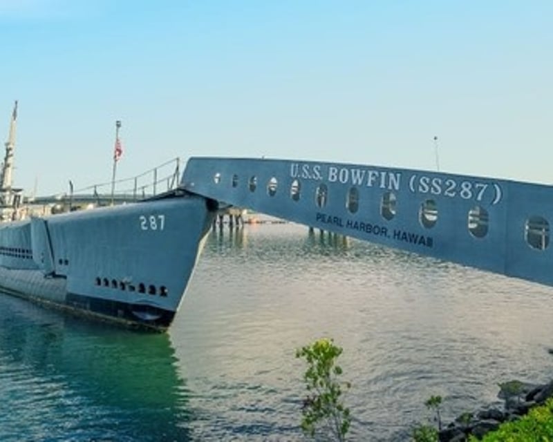 Explore Pearl Harbor & Circle Island Tour From Maui