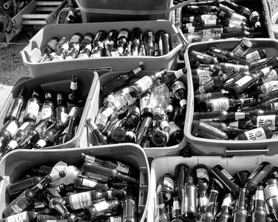 20-Item Glass Smash Session in Glen Burnie