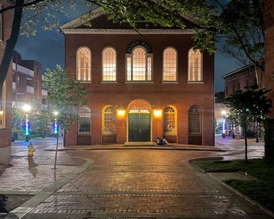 Evening Dark History Walking Tour in Salem