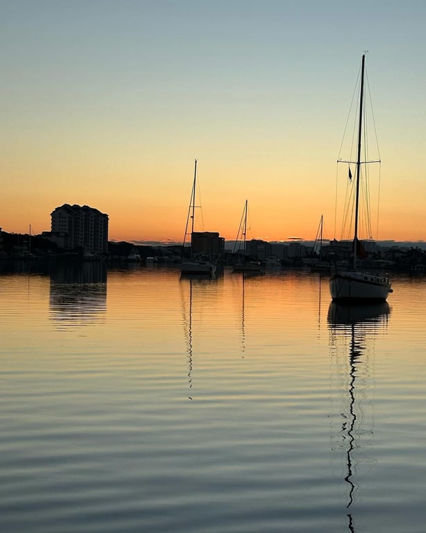 Destin Private Sunrise Cruise with Captain