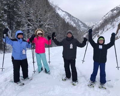 24-Hour Snowshoe Rental in Morgan