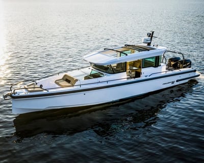 Hilton Head Private Yacht Charter on 37' Boat