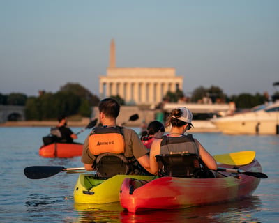 Kayak Washington, DC Monuments Happy Hour Tour