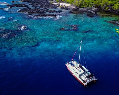 Kealakekua Bay Snorkel and Sail