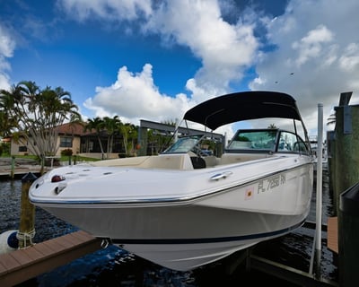 24' Boat Rental in Cape Coral
