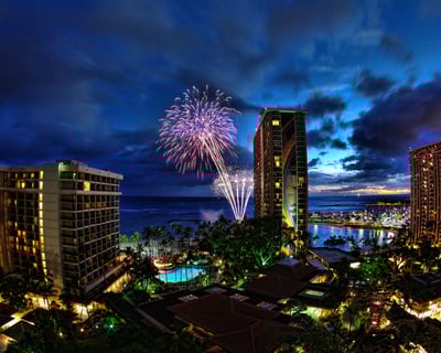 Waikiki Friday Fireworks Private Yacht Cruise
