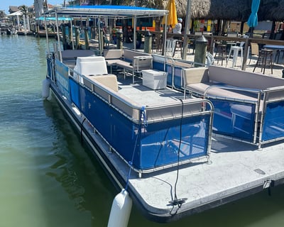 Explore Fort Myers Beach on a 26' Pontoon