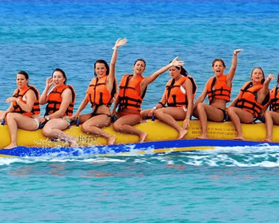 20-Minute Banana Boat Ride in Noord