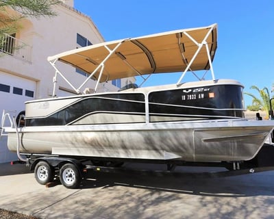 Lake Havasu 2018 Suncatcher G3 Boat Rental