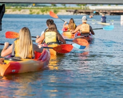 1-Hour Lake Monona Boat Rental