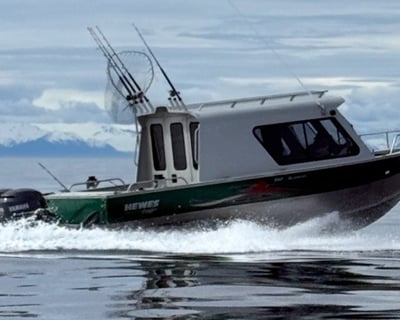 24' Alaskan Boat Rental in Seward