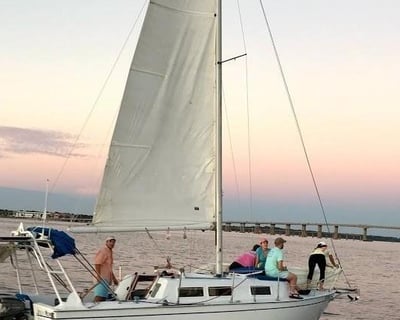4-Hour Jolly Mon Sailing Adventure