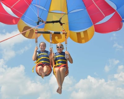 Parasailing Tour in Hilton Head Near Harbour Town