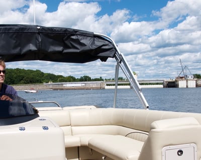 2-Hour Pontoon Charter on Lake Wallenpaupack