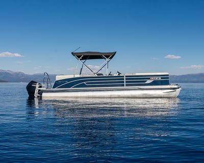Lake Tahoe Pontoon Boat Rental for 12 Guests