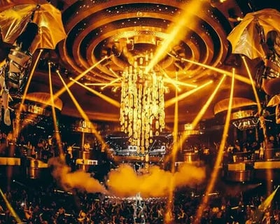 Las Vegas Club Crawl With Party Bus