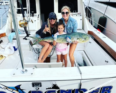 Private Sport Fishing Charter From Maalaea Harbor