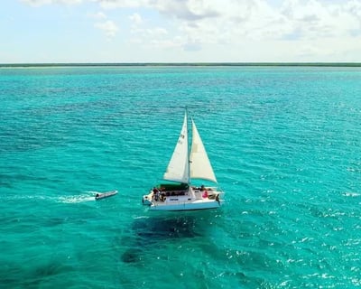 Cozumel Northern Beaches Sailing Cruise