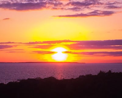 Montauk Sunset Sailing with Cocktails