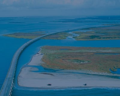 Hourly Pontoon Rental in Manteo