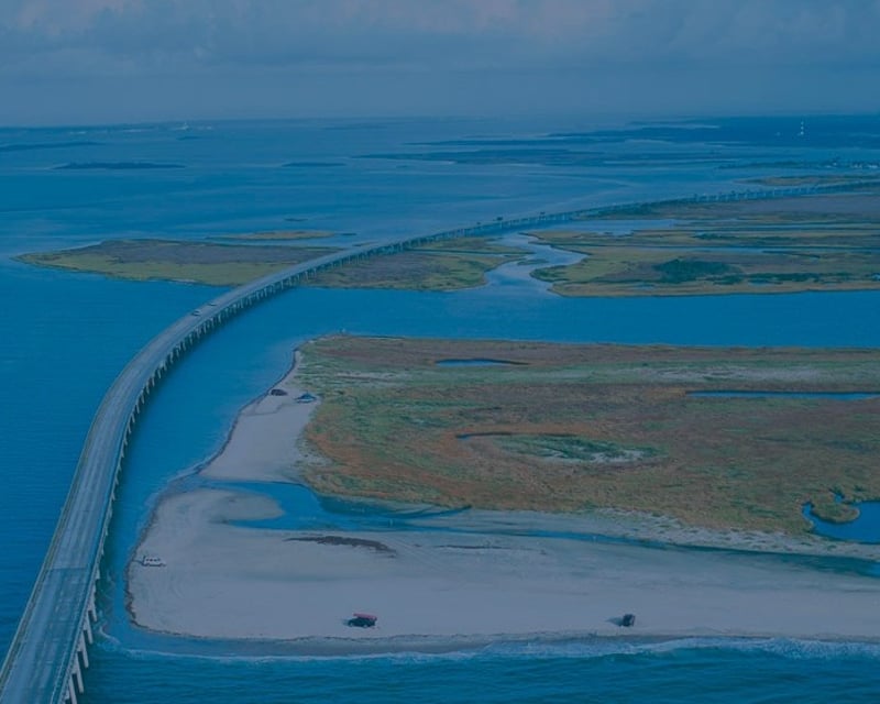 Hourly Pontoon Rental in Manteo