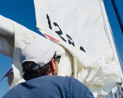 Sail New York Harbor on a Hands-On Sailing Lesson