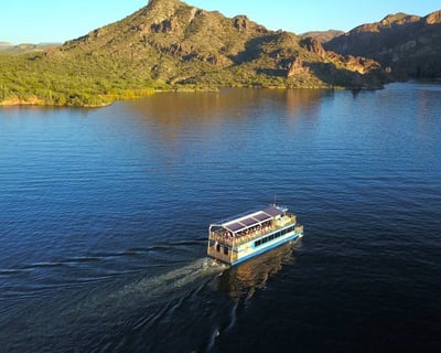 Saguaro Lake Wine Cruise & Dinner