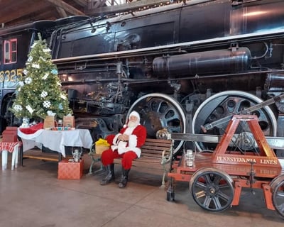 Santa Steam Train Ride in Sugarcreek