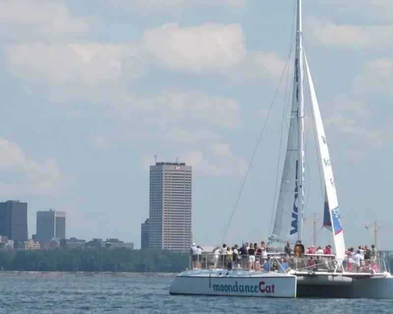 Buffalo Skyline Sailing Cruise on Lake Erie
