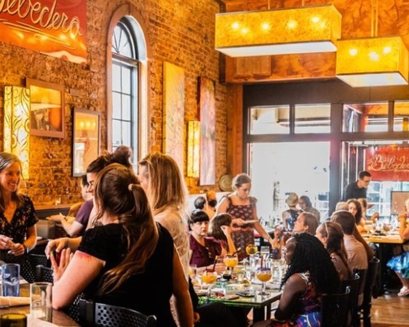 Historic Downtown Mall Food Tour in Charlottesville
