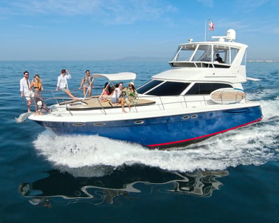4-Hour Private Yacht Charter in Puerto Vallarta