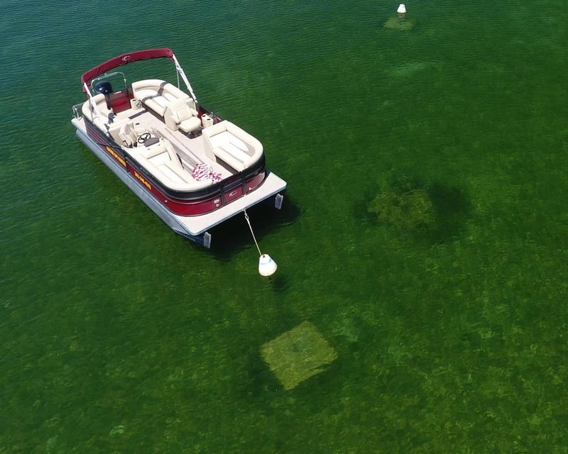 Tritoon Boat Charter on Lake Geneva