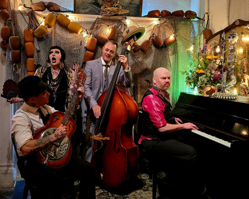 Pork Tasting Dinner & Cabaret Show in New Orleans