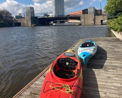 2-Hour Milwaukee River Kayak Rental