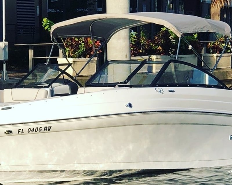 23' Boat Rental in Hollywood
