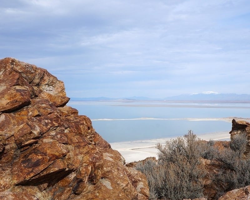 Great Salt Lake Sightseeing Boat Tour with Local History