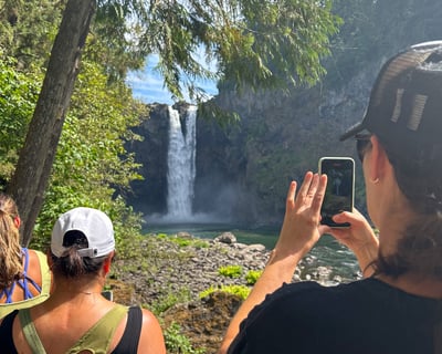 Explore Snoqualmie Falls Guided Tour From Seattle