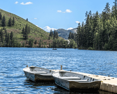 8-Hour Rowboat Rental in Winthrop
