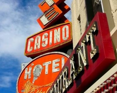 Fremont Street History Guided Tour in Las Vegas