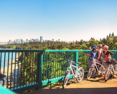 Guided Bike Tour of Stanley Park & Seawall
